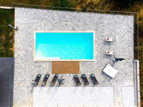 Luxury Villa Rilassante-Heated Pool,Full Privacy,Children Playground